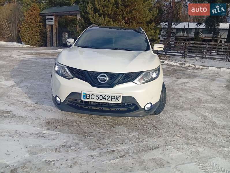 Внедорожник / Кроссовер Nissan Qashqai 2014 в Жовкве