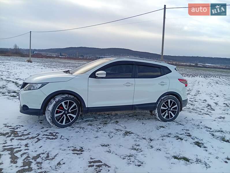 Внедорожник / Кроссовер Nissan Qashqai 2014 в Жовкве