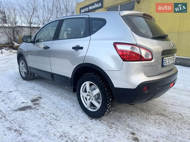 Внедорожник / Кроссовер Nissan Qashqai 2011 в Львове