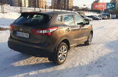 Внедорожник / Кроссовер Nissan Qashqai 2017 в Киеве