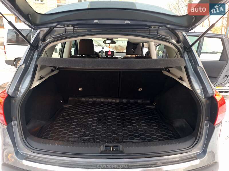 Позашляховик / Кросовер Nissan Qashqai 2007 в Звягелі фото 17 Позашляховик / Кросовер Nissan Qashqai 2007 в Звягелі