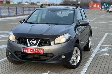 Внедорожник / Кроссовер Nissan Qashqai 2012 в Нововолынске