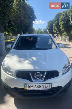 Внедорожник / Кроссовер Nissan Qashqai 2012 в Овруче