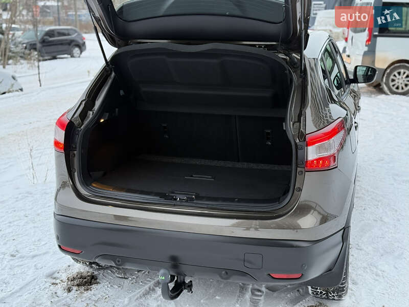 Внедорожник / Кроссовер Nissan Qashqai 2014 в Кропивницком