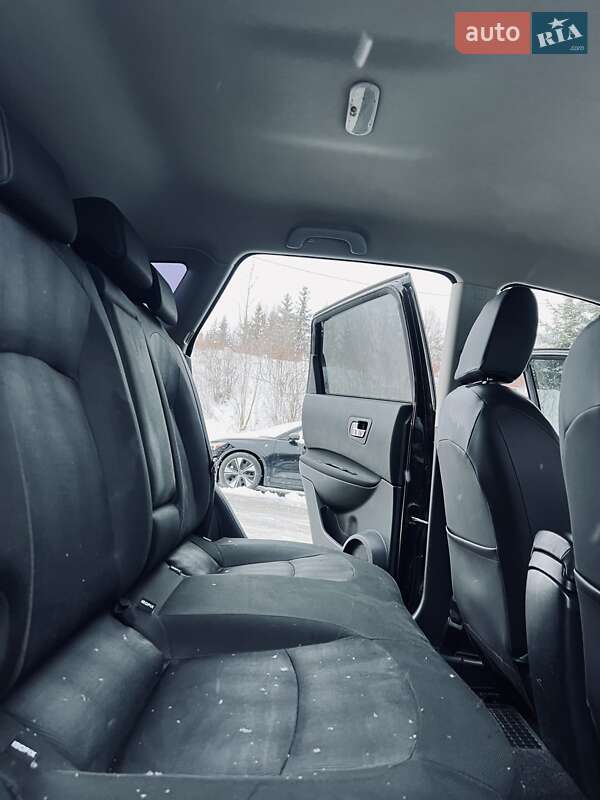 Внедорожник / Кроссовер Nissan Qashqai 2011 в Тернополе