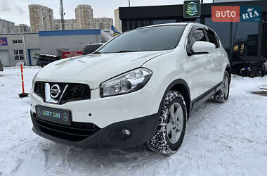 Внедорожник / Кроссовер Nissan Qashqai 2012 в Броварах