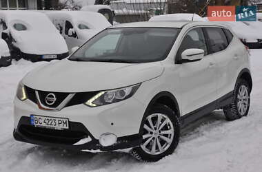 Внедорожник / Кроссовер Nissan Qashqai 2015 в Львове