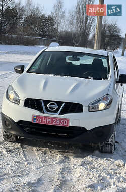 Внедорожник / Кроссовер Nissan Qashqai 2012 в Хмельницком