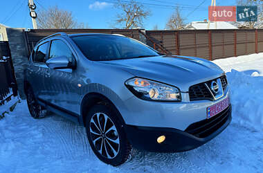 Внедорожник / Кроссовер Nissan Qashqai 2012 в Стрые