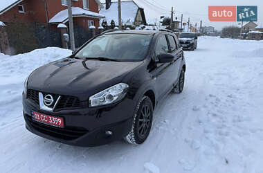Внедорожник / Кроссовер Nissan Qashqai 2010 в Луцке