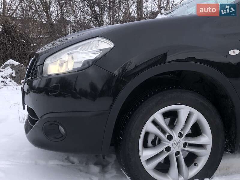 Позашляховик / Кросовер Nissan Qashqai 2010 в Черкасах