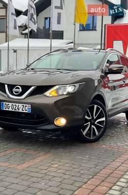 Позашляховик / Кросовер Nissan Qashqai 2015 в Тернополі