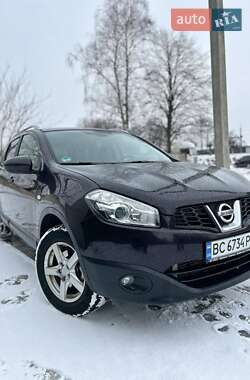 Внедорожник / Кроссовер Nissan Qashqai 2010 в Самборе