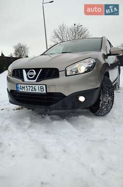 Внедорожник / Кроссовер Nissan Qashqai 2010 в Звягеле