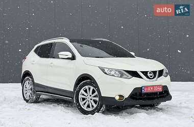 Внедорожник / Кроссовер Nissan Qashqai 2015 в Киеве
