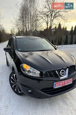 Внедорожник / Кроссовер Nissan Qashqai 2013 в Ровно