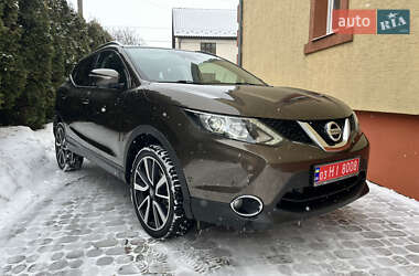 Позашляховик / Кросовер Nissan Qashqai 2014 в Млиніві