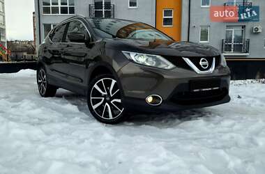 Позашляховик / Кросовер Nissan Qashqai 2014 в Івано-Франківську
