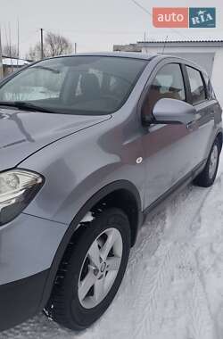Внедорожник / Кроссовер Nissan Qashqai 2011 в Звягеле