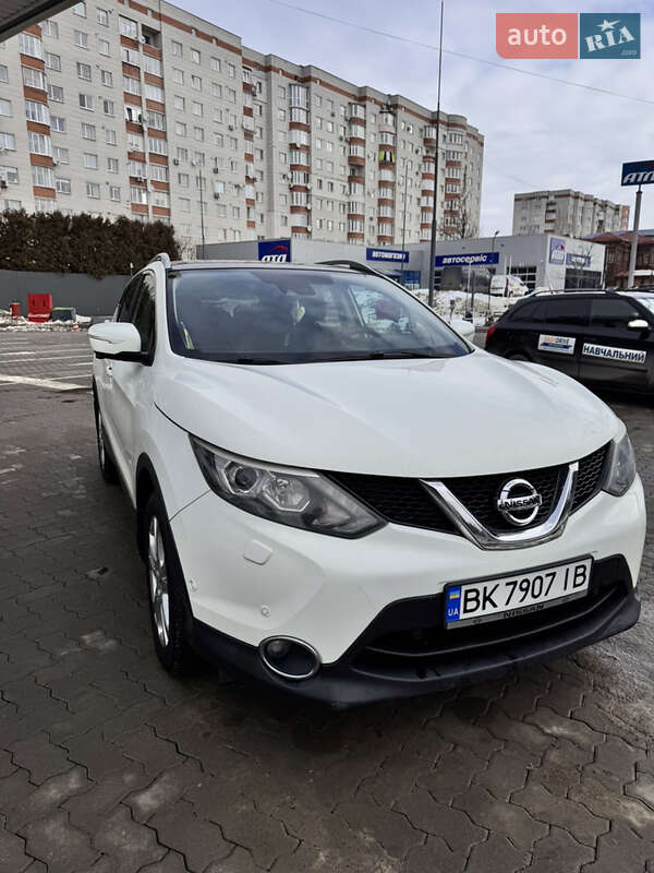 Nissan Qashqai 2014