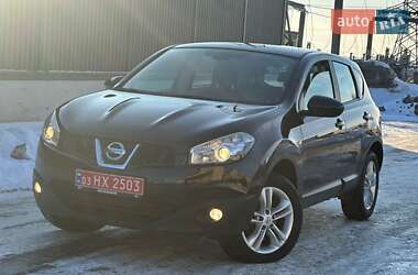 Внедорожник / Кроссовер Nissan Qashqai 2010 в Луцке