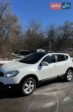 Позашляховик / Кросовер Nissan Qashqai 2013 в Дніпрі