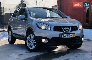 Позашляховик / Кросовер Nissan Qashqai 2012 в Коростені
