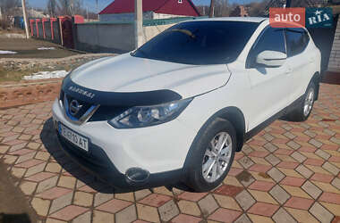 Позашляховик / Кросовер Nissan Qashqai 2016 в Миколаєві