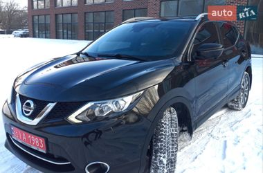 Внедорожник / Кроссовер Nissan Qashqai 2016 в Тернополе