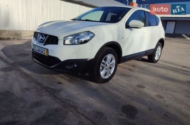 Внедорожник / Кроссовер Nissan Qashqai 2013 в Бердичеве