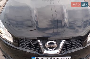 Внедорожник / Кроссовер Nissan Qashqai 2010 в Шептицькому