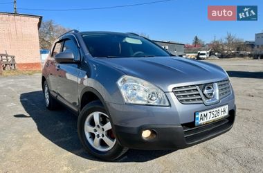 Позашляховик / Кросовер Nissan Qashqai 2010 в Звягелі