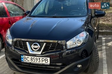 Внедорожник / Кроссовер Nissan Qashqai 2010 в Львове