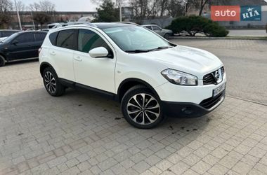 Внедорожник / Кроссовер Nissan Qashqai 2011 в Ужгороде