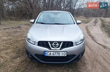 Внедорожник / Кроссовер Nissan Qashqai 2010 в Черкассах