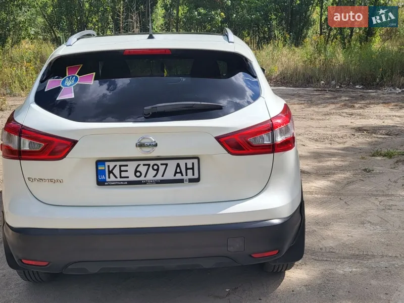 Nissan Qashqai 2014 VIN SJNFDAJ11U1116318 фото оголошення 17 з 63