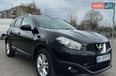 Внедорожник / Кроссовер Nissan Qashqai 2010 в Львове