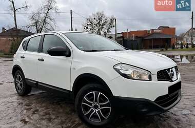 Внедорожник / Кроссовер Nissan Qashqai 2011 в Ахтырке