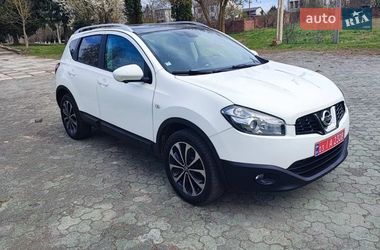 Внедорожник / Кроссовер Nissan Qashqai 2012 в Дубно