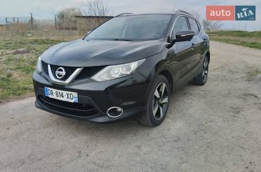 Позашляховик / Кросовер Nissan Qashqai 2015 в Дубні