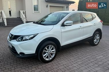 Позашляховик / Кросовер Nissan Qashqai 2017 в Рівному
