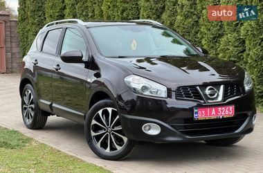 Позашляховик / Кросовер Nissan Qashqai 2012 в Луцьку