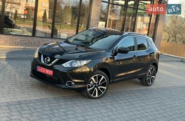 Внедорожник / Кроссовер Nissan Qashqai 2015 в Ивано-Франковске