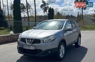 Внедорожник / Кроссовер Nissan Qashqai 2010 в Житомире