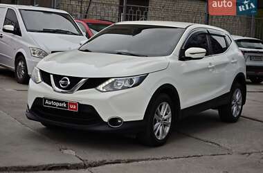 Позашляховик / Кросовер Nissan Qashqai 2017 в Харкові