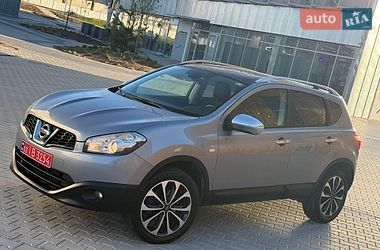 Позашляховик / Кросовер Nissan Qashqai 2011 в Львові