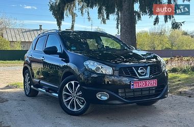 Внедорожник / Кроссовер Nissan Qashqai 2012 в Дубно