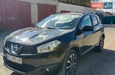 Внедорожник / Кроссовер Nissan Qashqai 2013 в Збараже