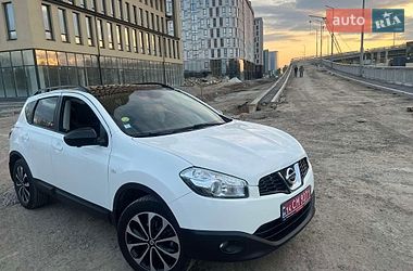 Внедорожник / Кроссовер Nissan Qashqai 2013 в Ивано-Франковске