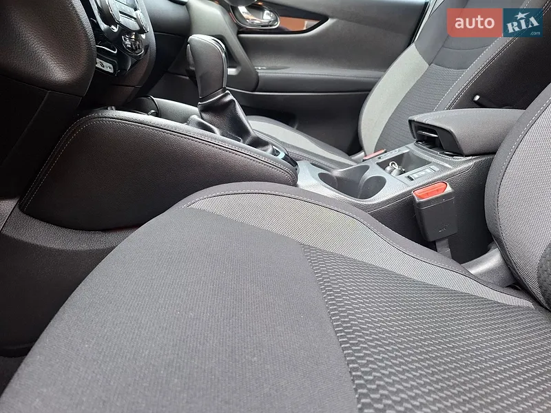 Nissan Qashqai 2017 VIN SJNFBAJ11U2141072 фото оголошення 69 з 102